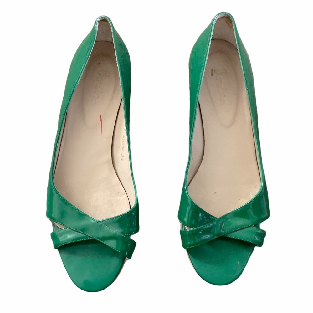 Boden green patent leather flats size 38